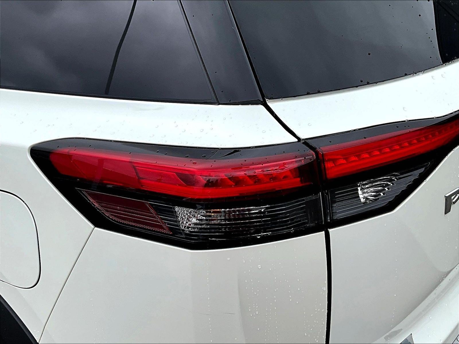 Certified 2024 Nissan Pathfinder SL AWD/4WD image 23