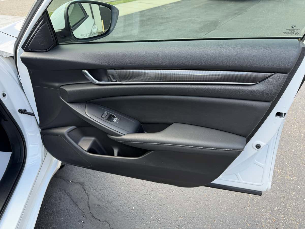Used 2019 Honda Accord Sport image 21