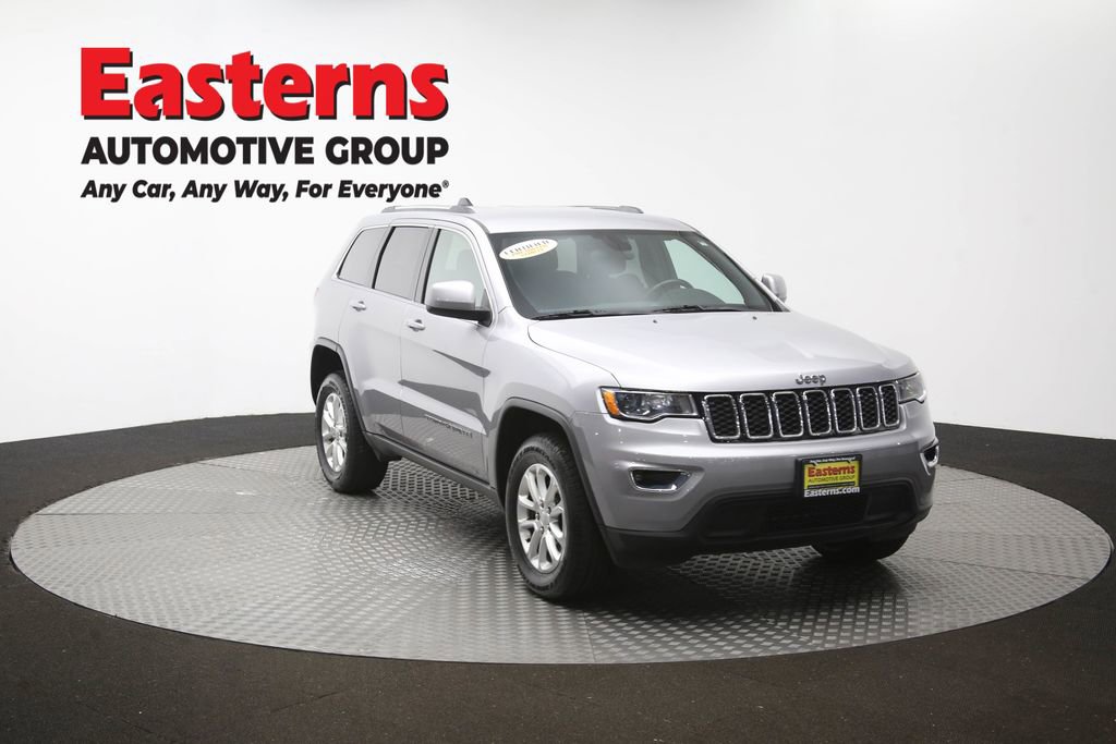 Used 2021 Jeep Grand Cherokee Laredo AWD/4WD image 48