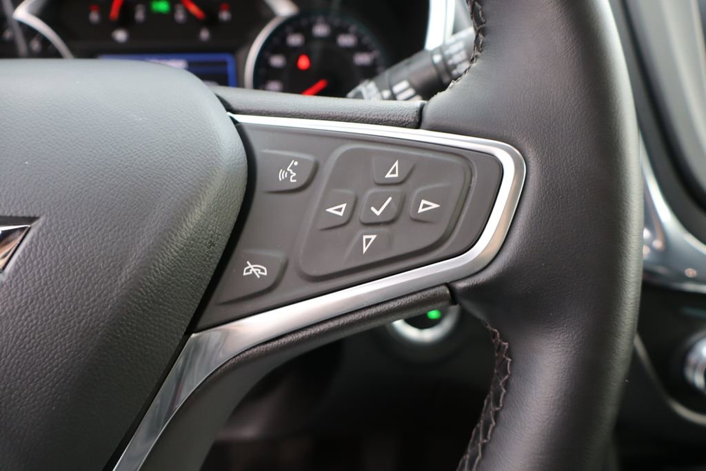 Used 2023 Chevrolet Equinox LT image 16