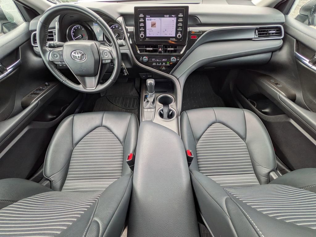 Used 2023 Toyota Camry SE image 26