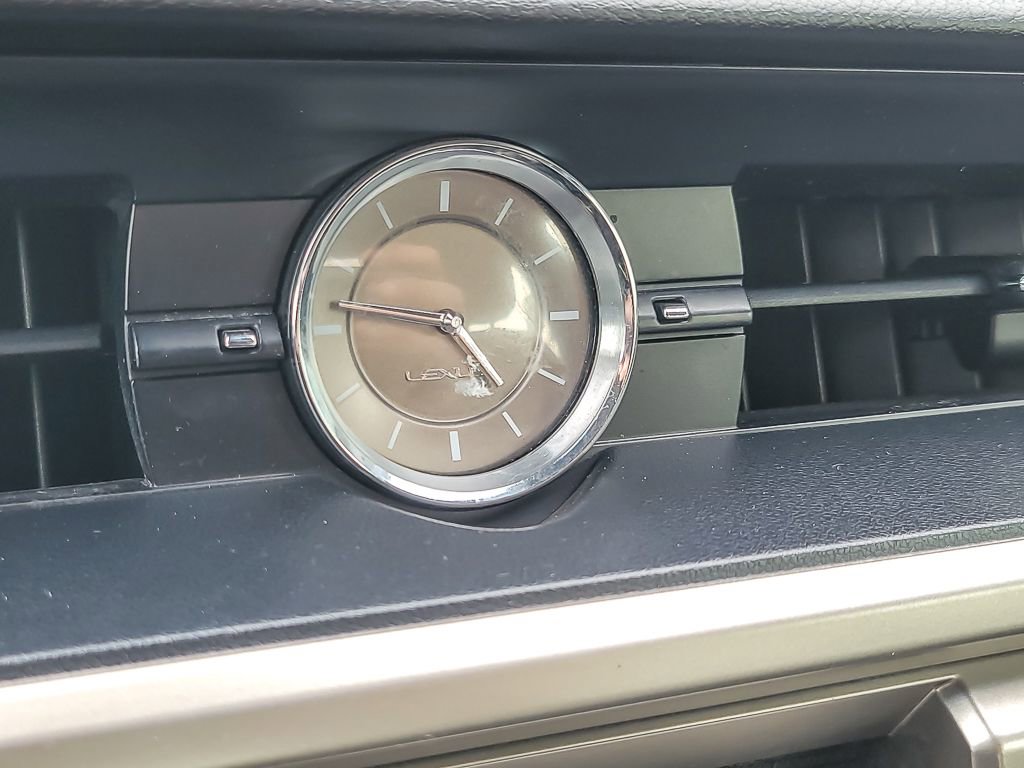 Used 2016 Lexus ES 350 w/ Luxury Package w/Wood Trim image 14