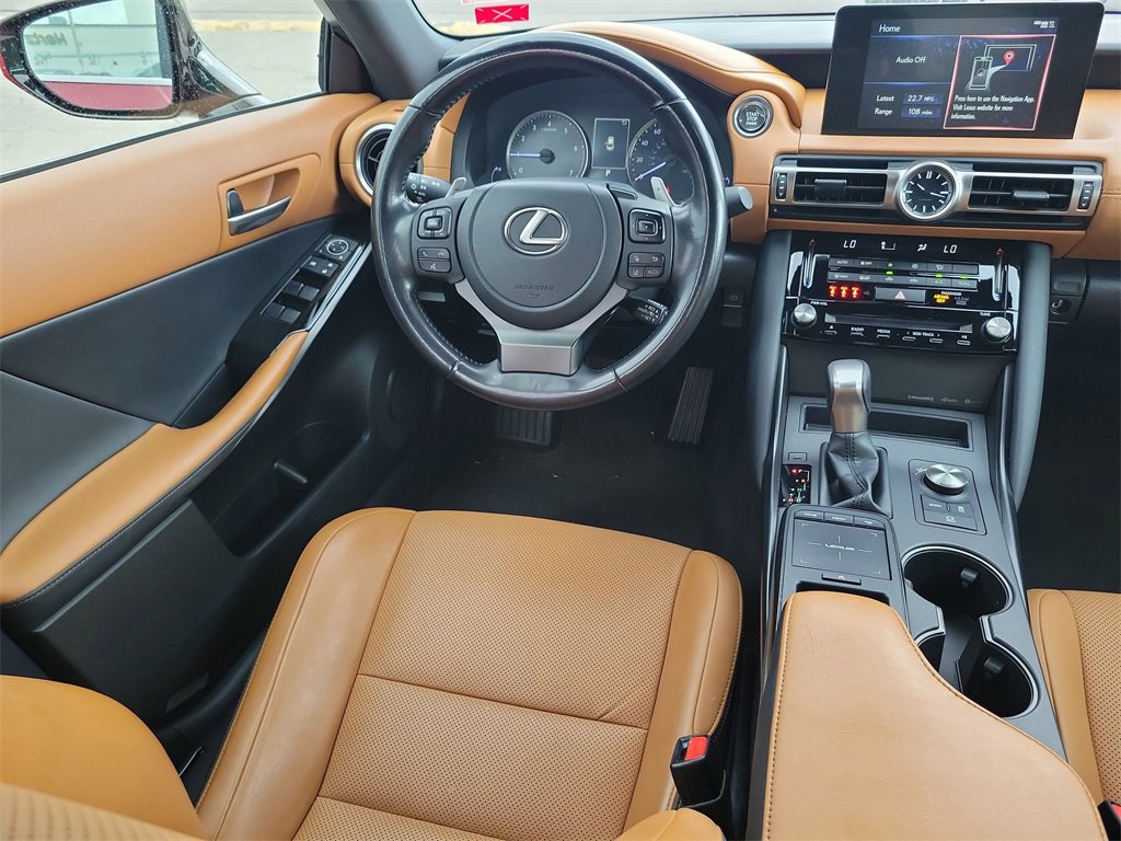 Used 2022 Lexus IS 300 image 8