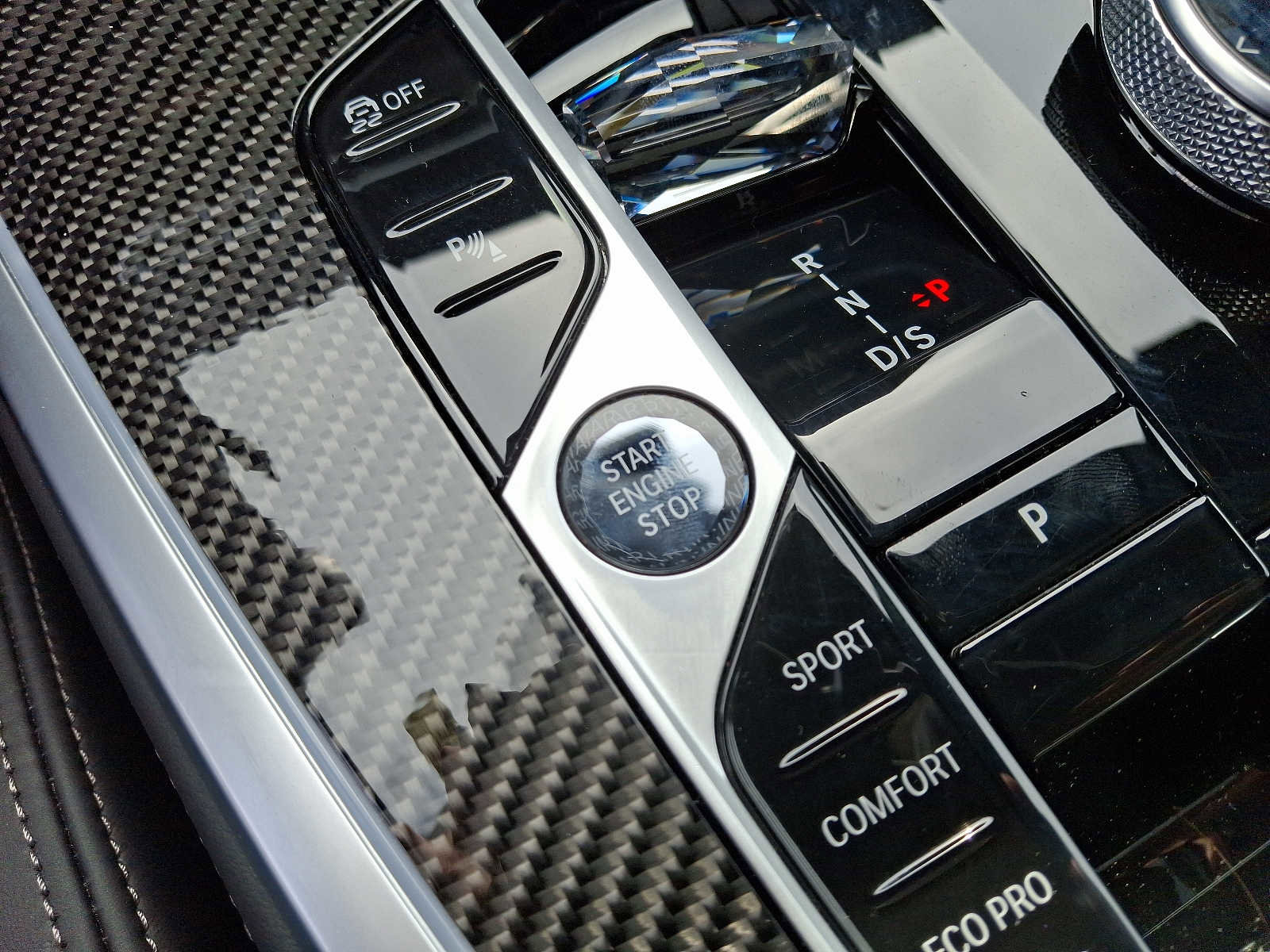 Used 2025 BMW X7 M60i image 24