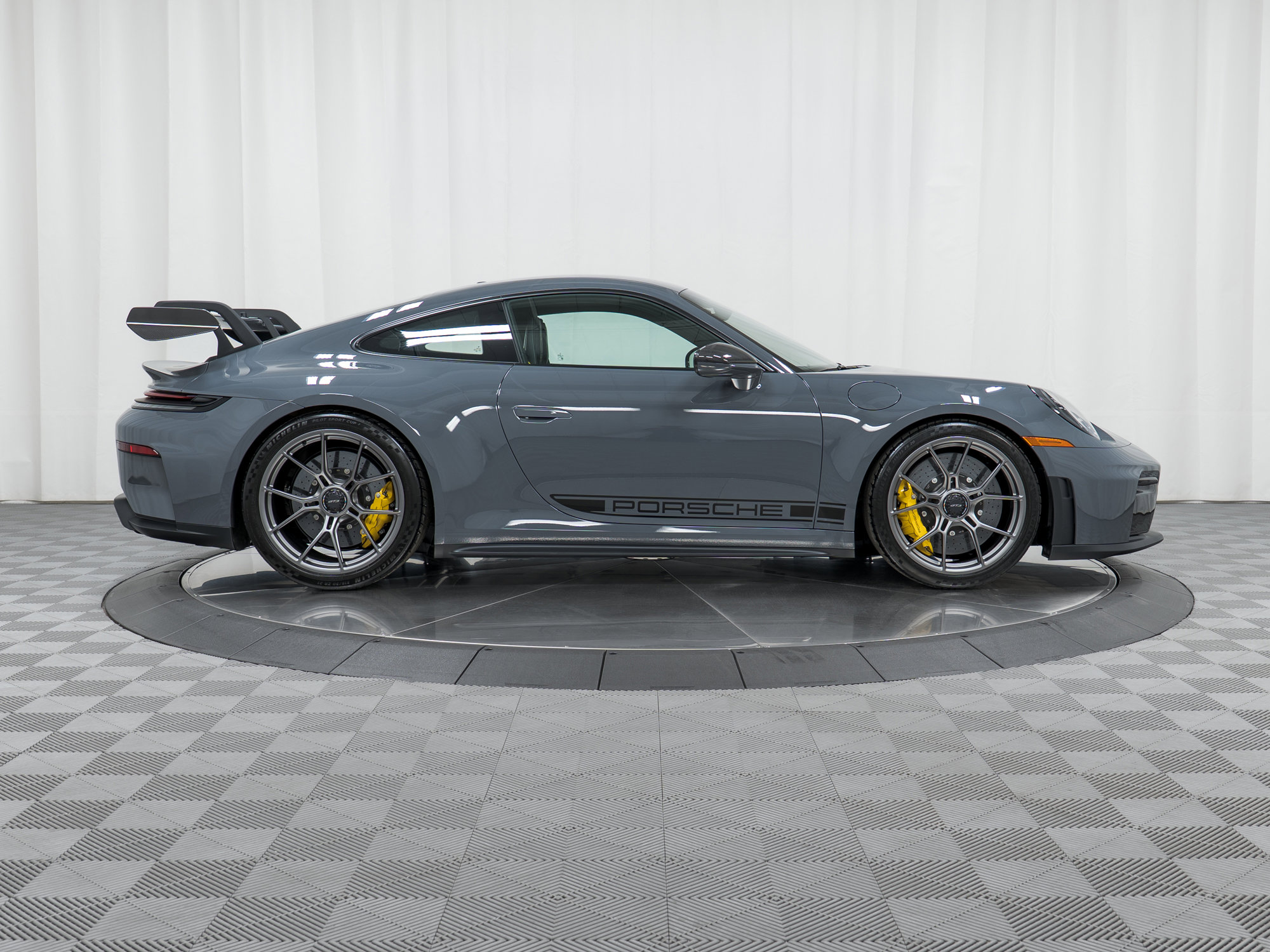Used 2026 Porsche 911 GT3 image 8