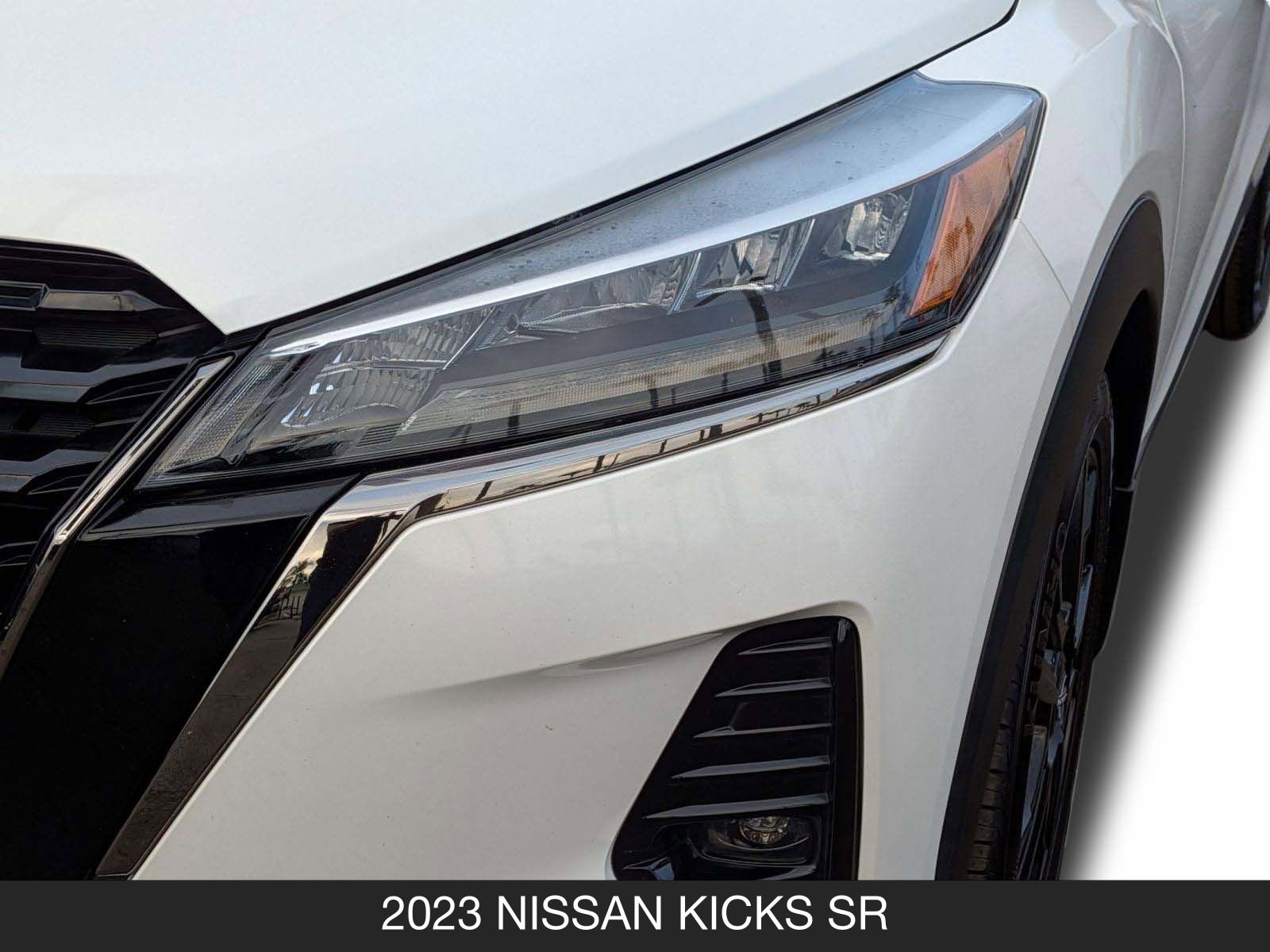 Certified 2023 Nissan Kicks SR image 10