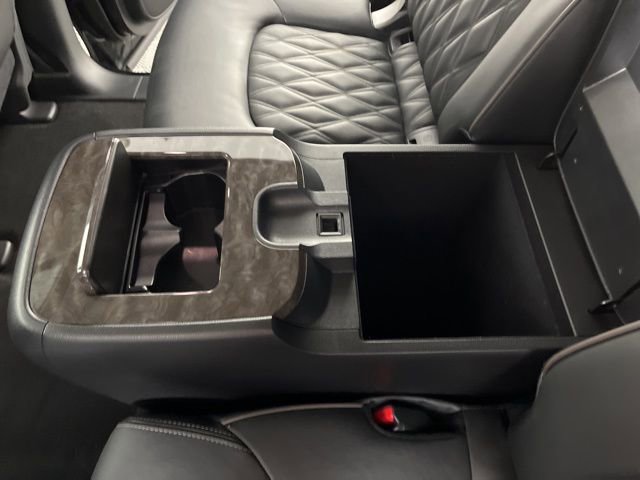 Used 2024 Nissan Armada Platinum w/ Captain's Chairs Package image 48