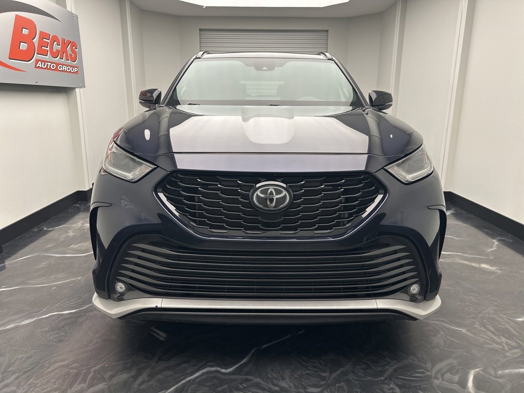 Used 2022 Toyota Highlander XSE image 32