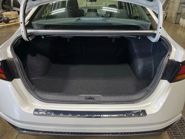 Used 2022 Nissan Altima 2.5 SR w/ Midnight Edition Package image 10