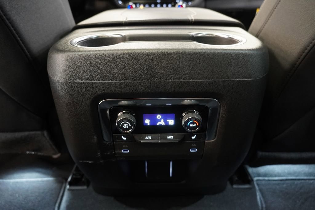 New 2025 Chevrolet Tahoe Premier w/ Sun And Tow Package AWD/4WD image 34