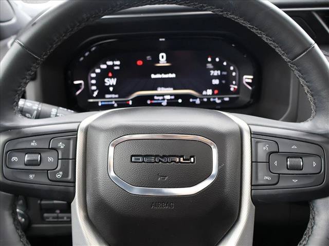 Used 2023 GMC Yukon Denali w/ Max Trailering Package AWD/4WD image 17