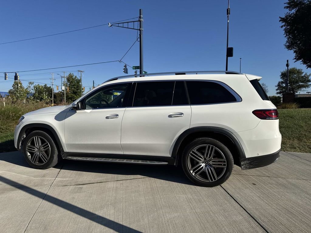 Certified 2022 Mercedes-Benz GLS 450 4MATIC image 4