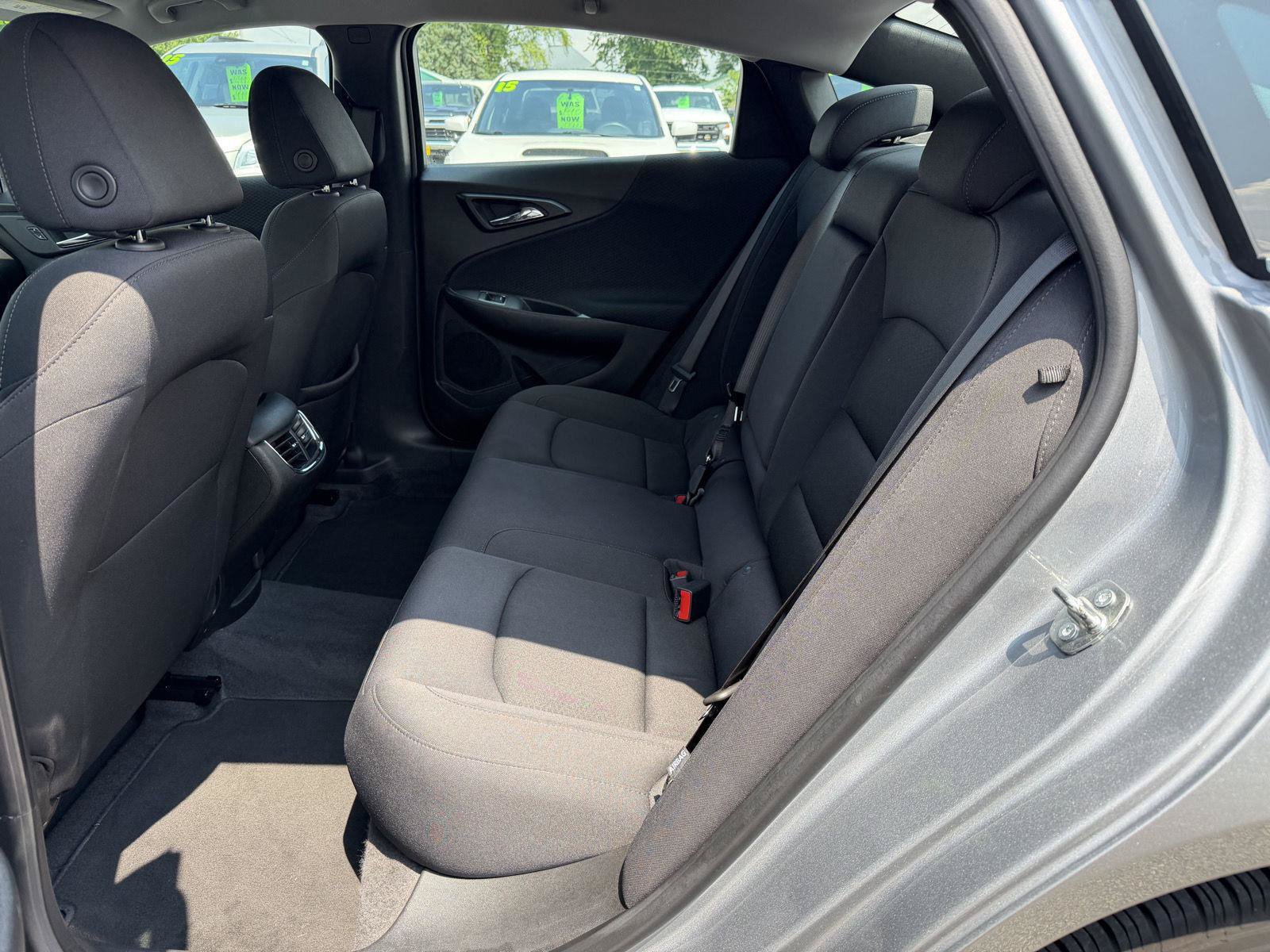 Used 2023 Chevrolet Malibu LT FWD image 22