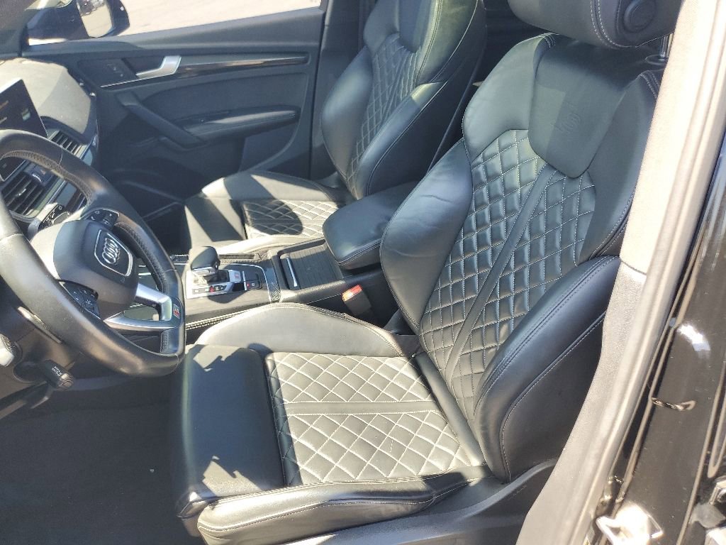 Used 2020 Audi SQ5 Premium Plus w/ Premium Plus Package AWD/4WD image 25