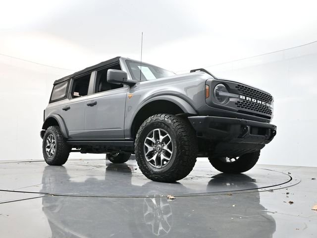 Used 2024 Ford Bronco Badlands image 27