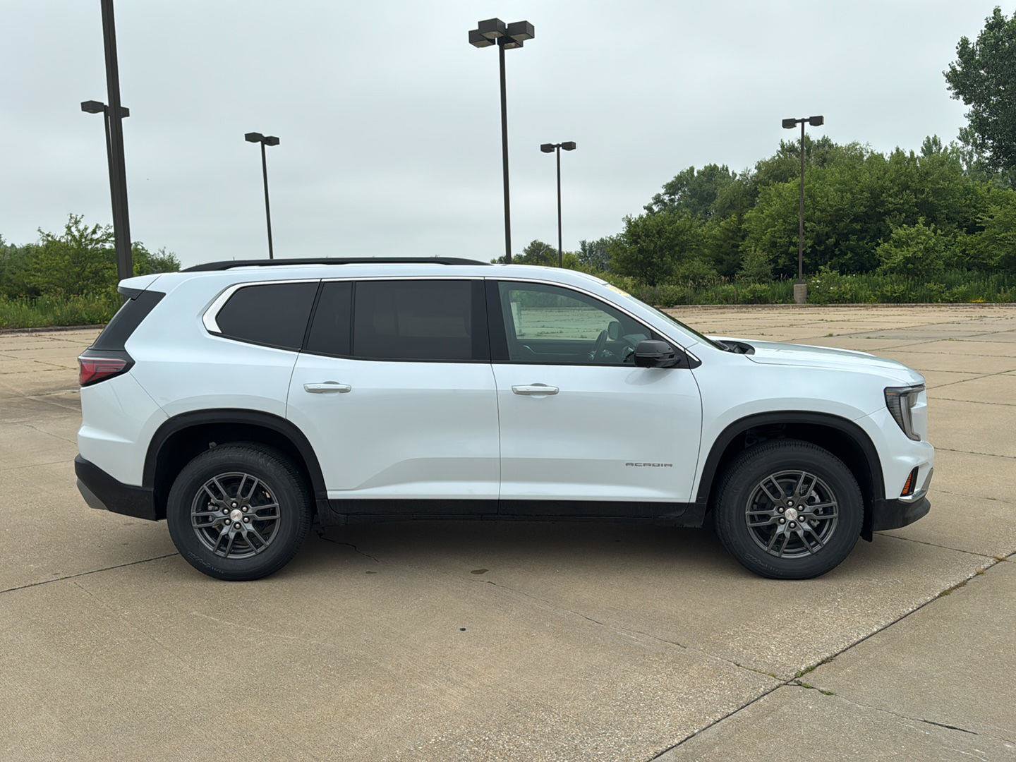 New 2026 GMC Acadia Elevation w/ LPO, All-Weather Package FWD image 8