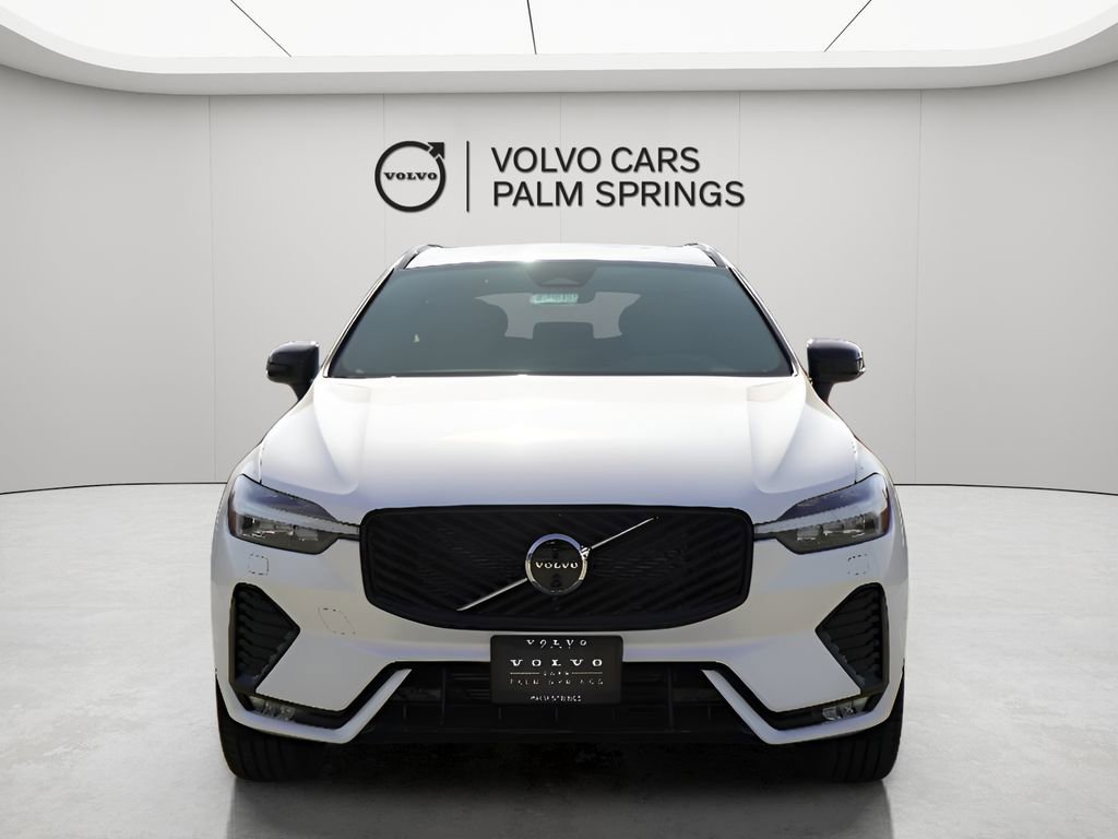New 2026 Volvo XC60 B5 Plus w/ Climate Package PRO AWD/4WD image 5