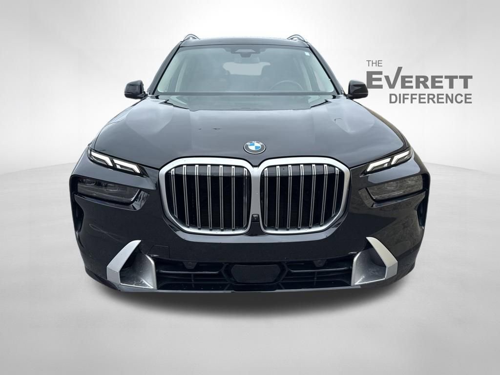 Used 2024 BMW X7 xDrive40i AWD/4WD image 25