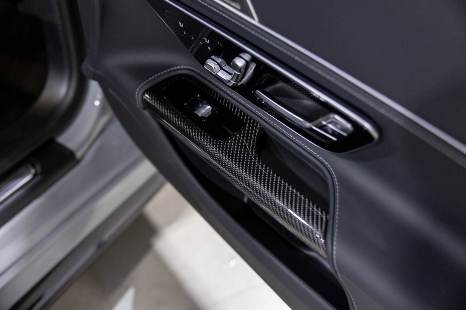 Used 2026 Mercedes-Benz AMG GT 55 image 27