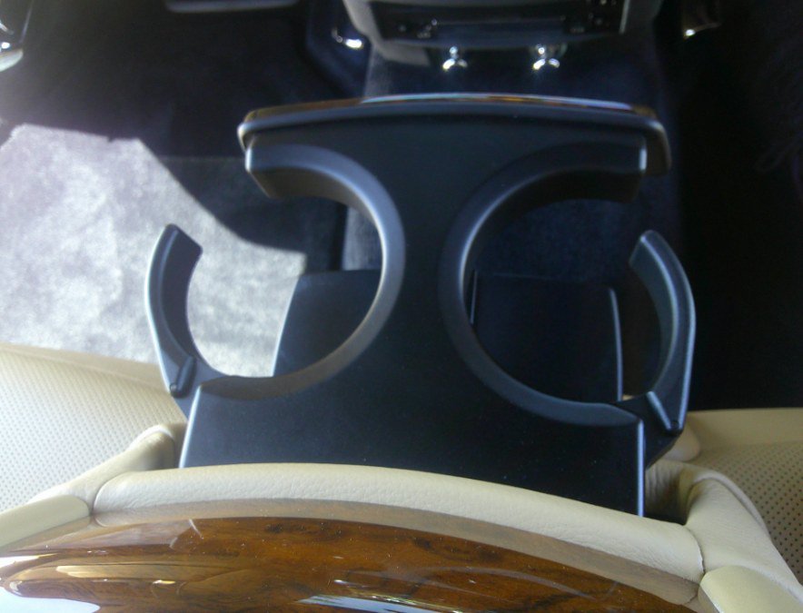 Used 2013 Rolls-Royce Ghost RWD image 86