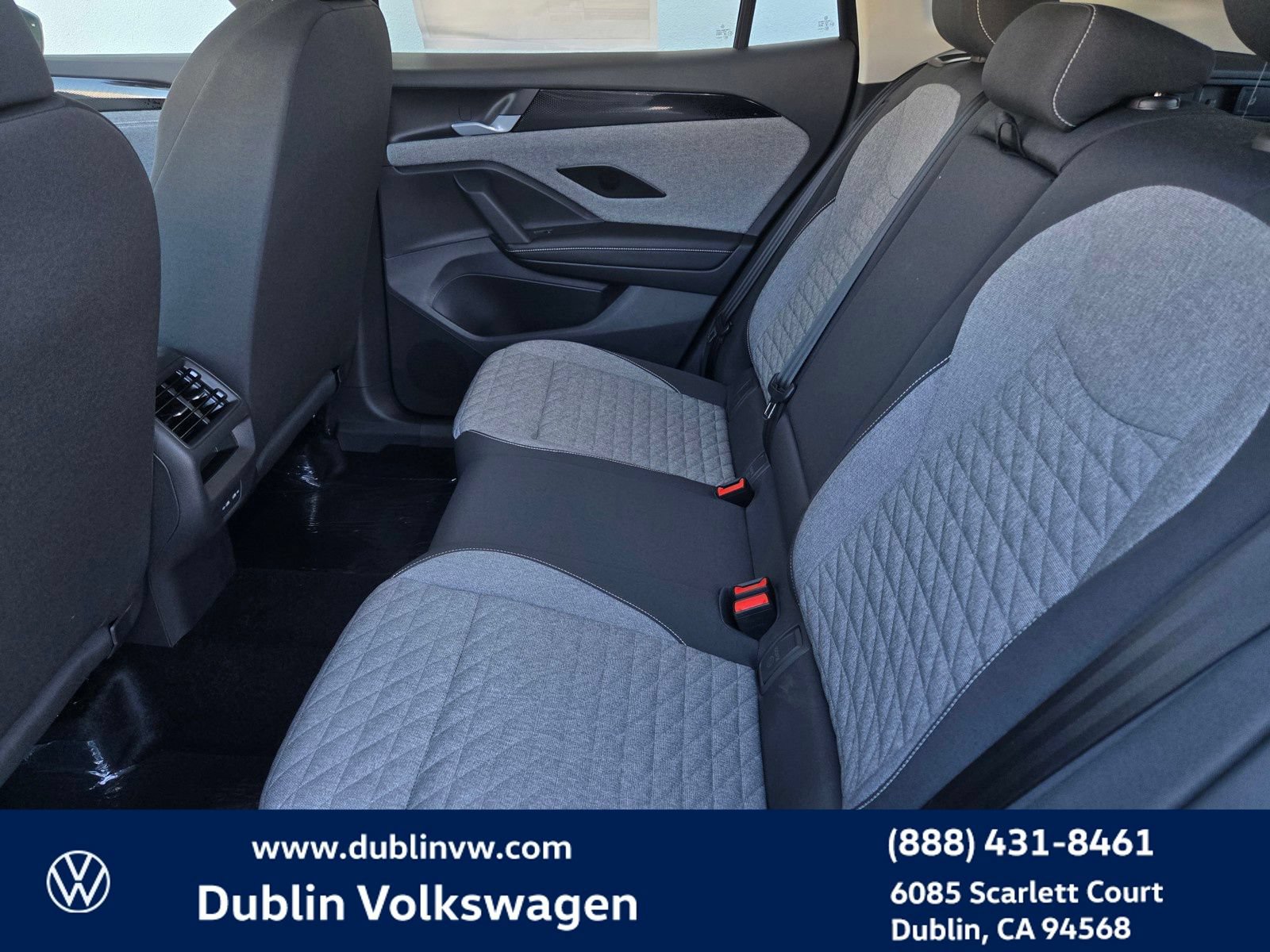 New 2026 Volkswagen Tiguan S AWD/4WD image 10