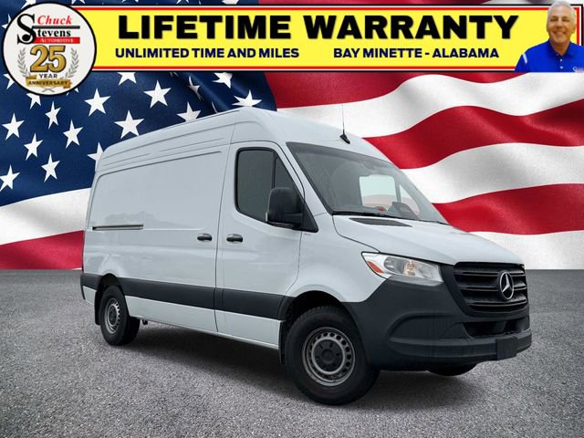 Used 2025 Mercedes-Benz Sprinter 2500 image 1