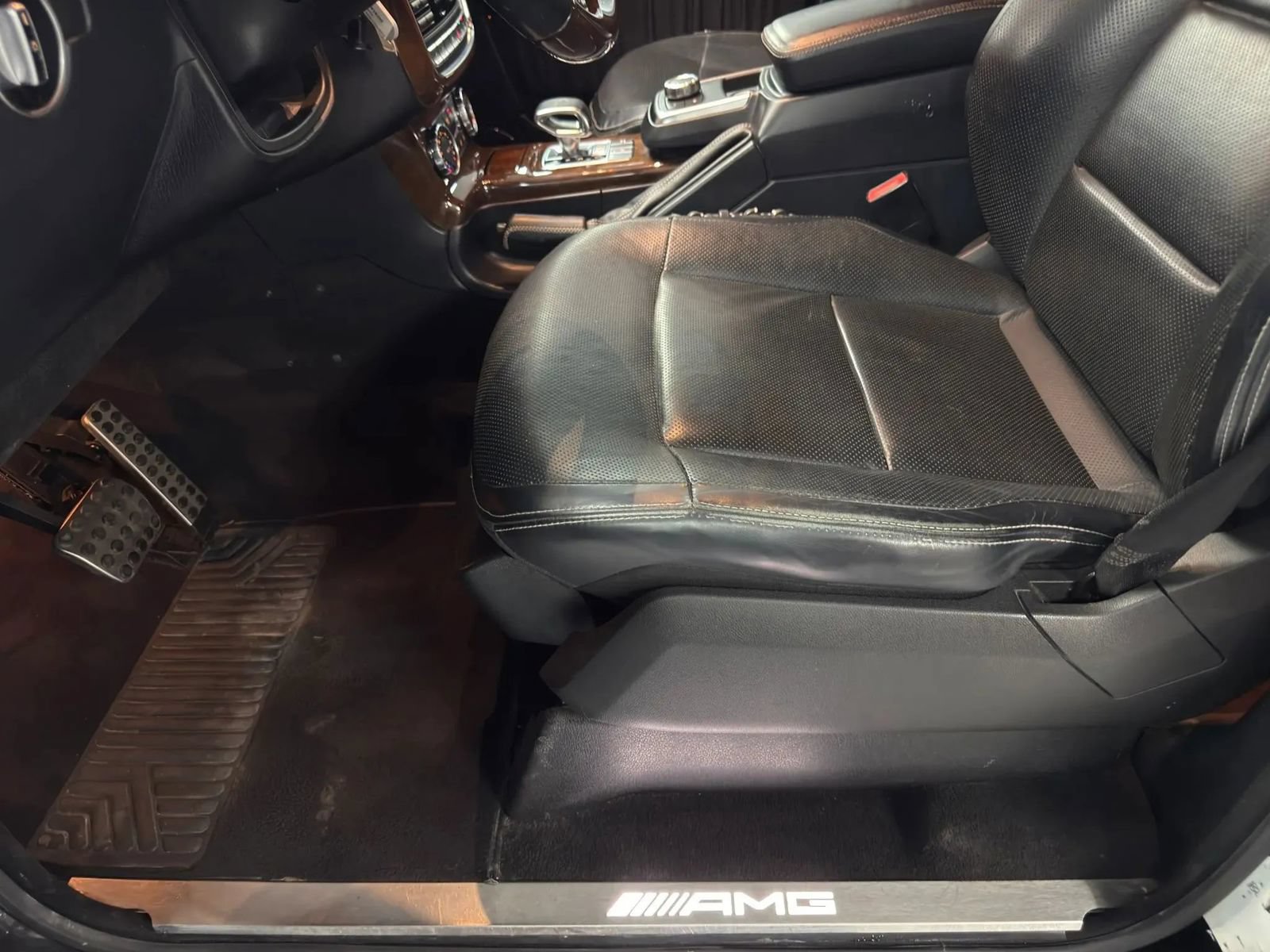 Used 2014 Mercedes-Benz G 63 AMG 4MATIC image 34