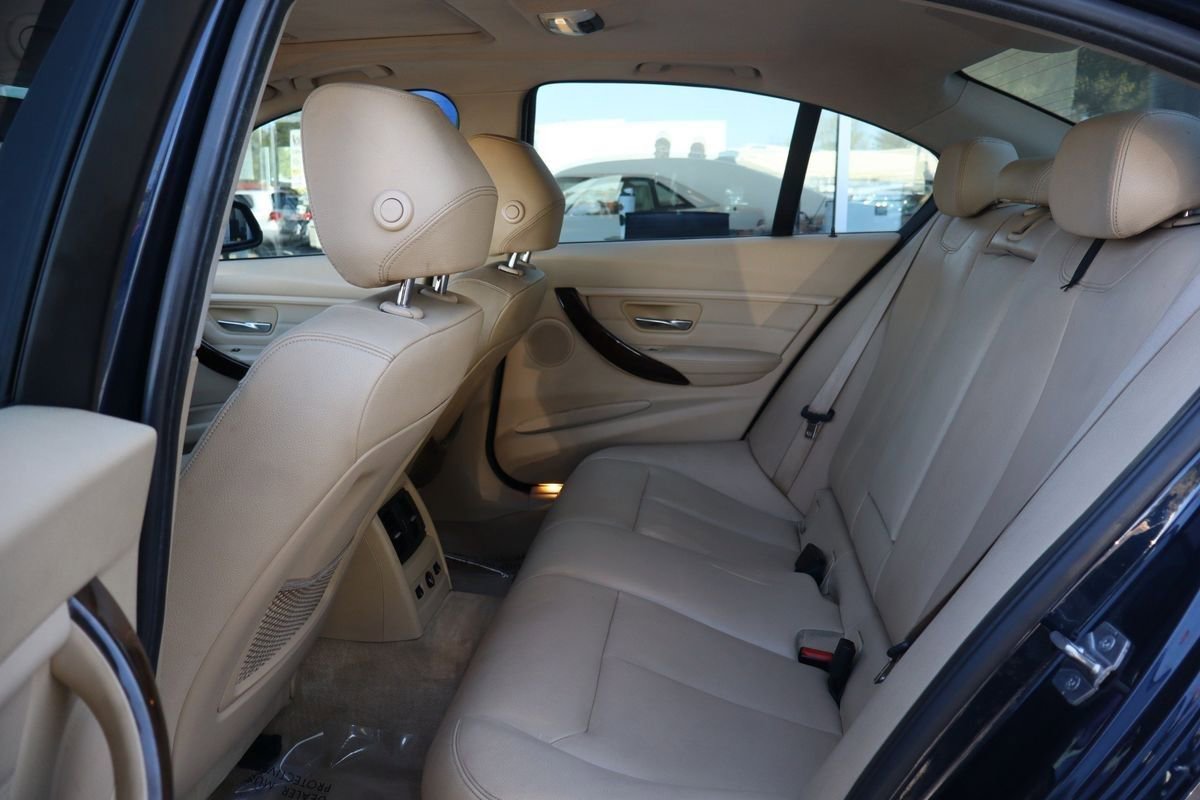 Used 2015 BMW 328i xDrive Sedan image 11