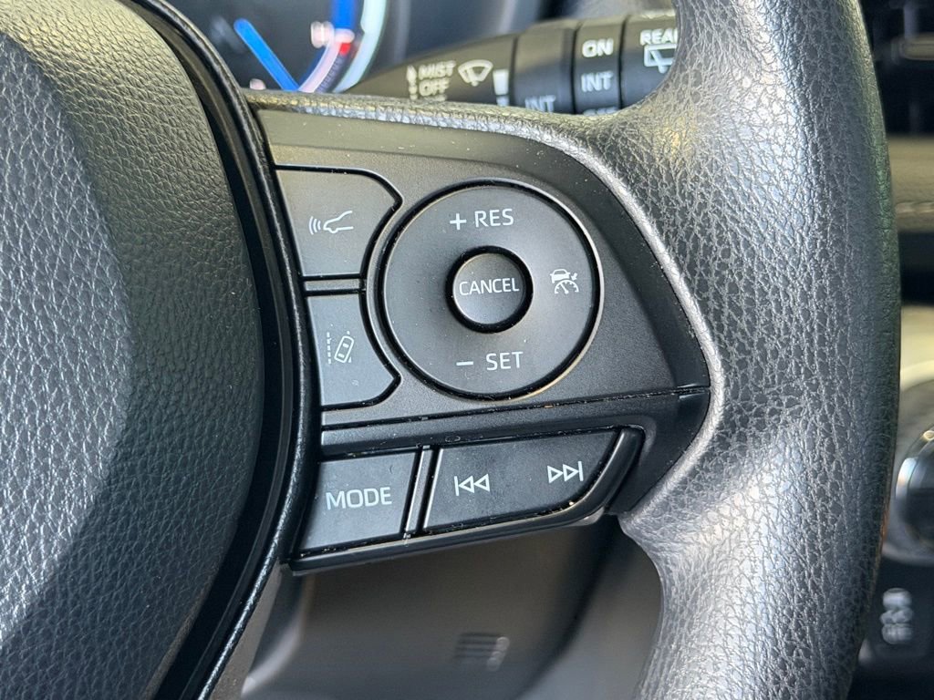 Certified 2025 Toyota RAV4 XLE image 24