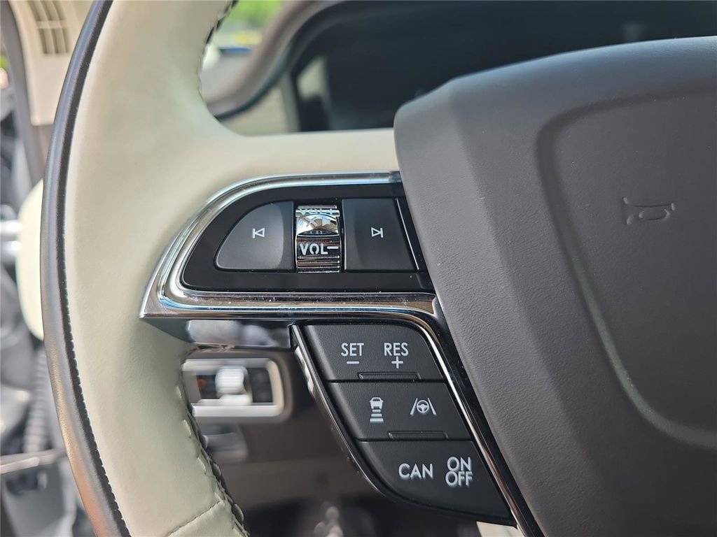 Used 2023 Lincoln Nautilus Black Label AWD/4WD image 24
