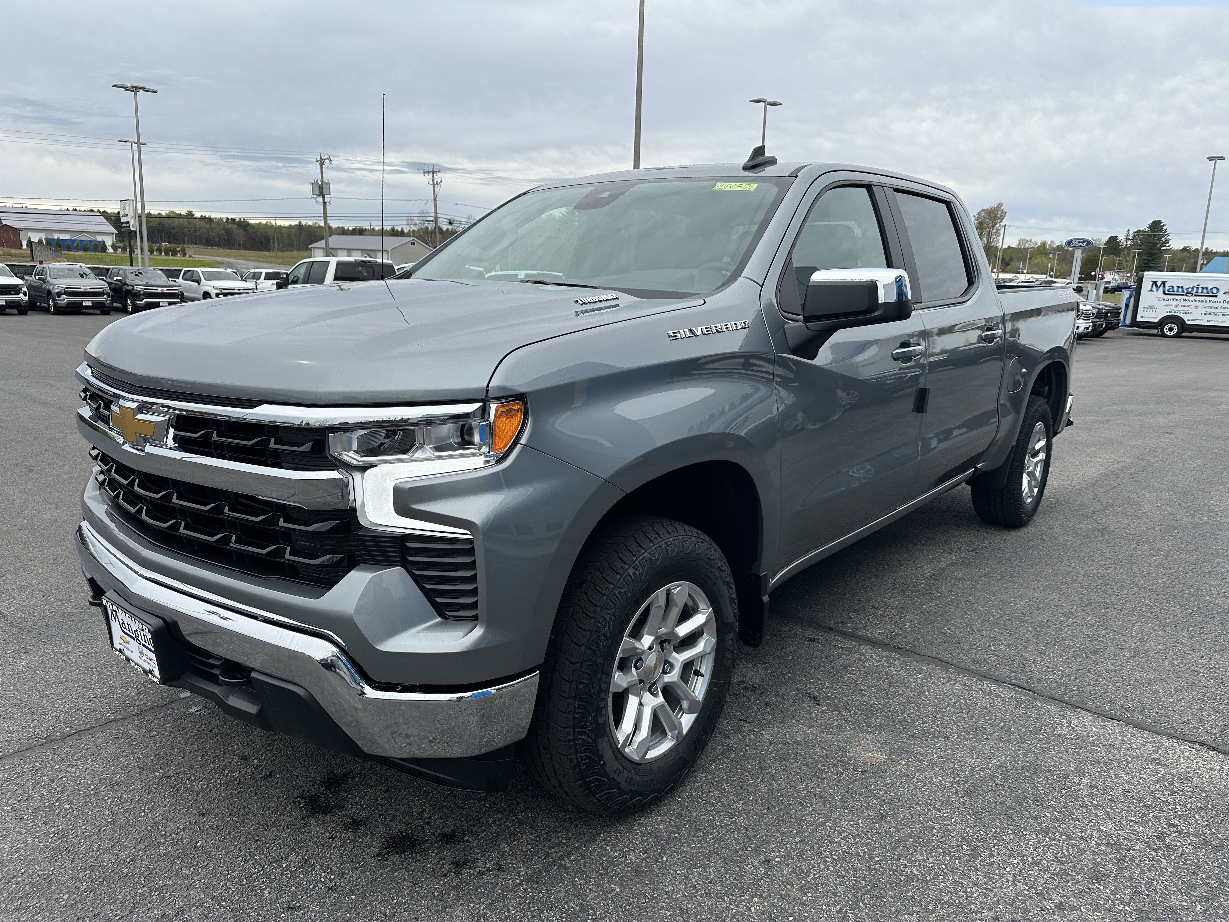 New 2026 Chevrolet Silverado 1500 LT AWD/4WD image 3