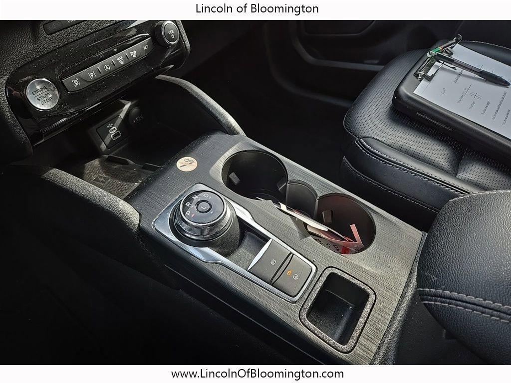 Used 2024 Ford Escape Platinum image 34