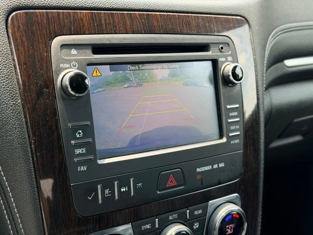 Used 2015 Chevrolet Traverse LT FWD image 13