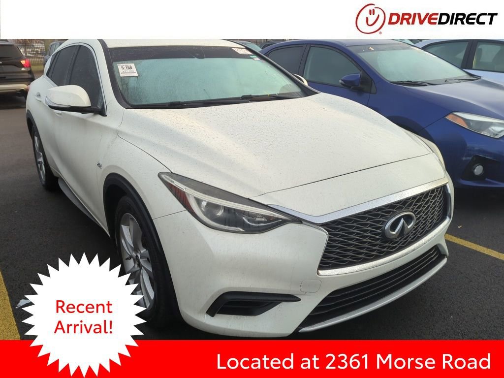 Used 2018 INFINITI QX30 image 1