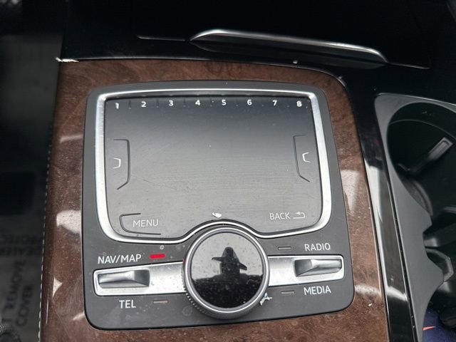 Used 2017 Audi Q7 3.0T Prestige image 33