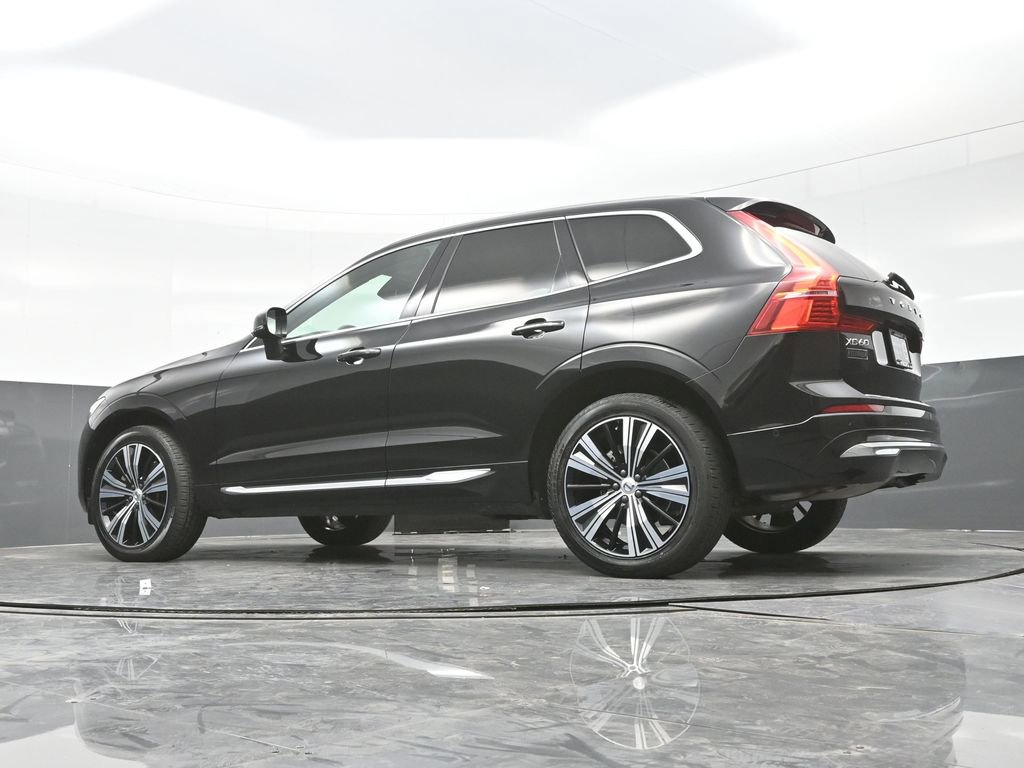 Used 2023 Volvo XC60 B5 Plus w/ Climate Package image 28
