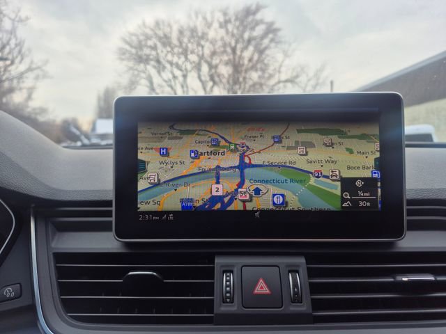 Used 2020 Audi SQ5 Premium Plus w/ Premium Plus Package image 21