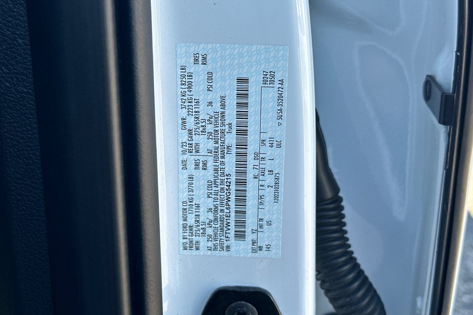 Used 2023 Ford F150 Lightning XLT AWD/4WD image 28