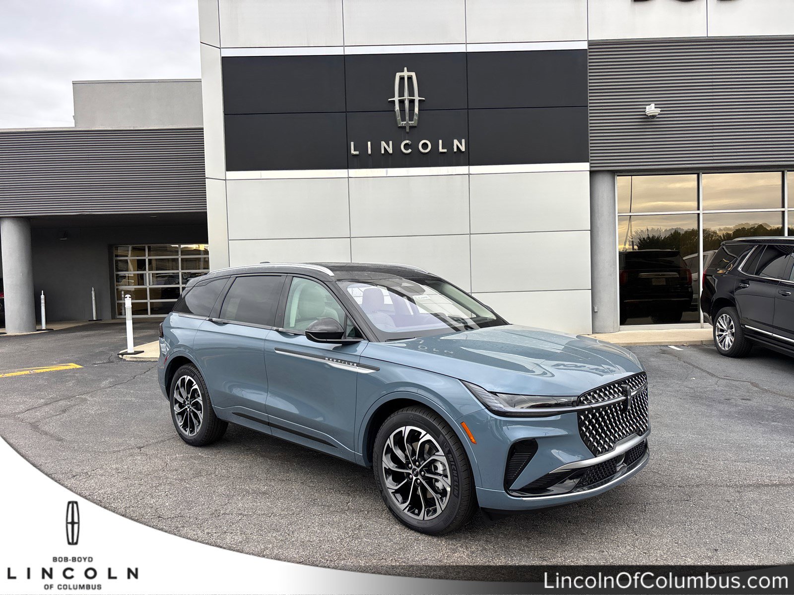 New 2026 Lincoln Nautilus Reserve image 1