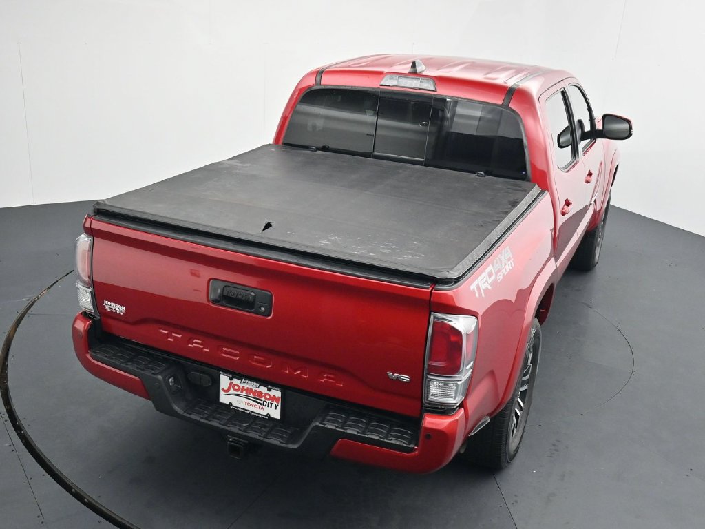Used 2022 Toyota Tacoma TRD Sport w/ TRD Premium Sport Package AWD/4WD image 28