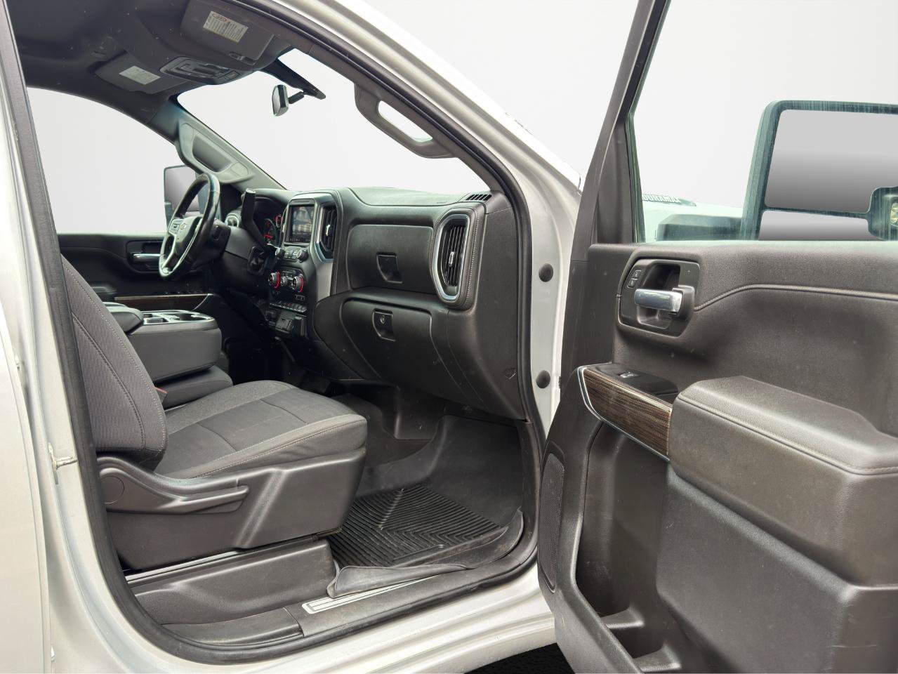 Used 2022 Chevrolet Silverado 3500 LT w/ Convenience Package AWD/4WD image 24