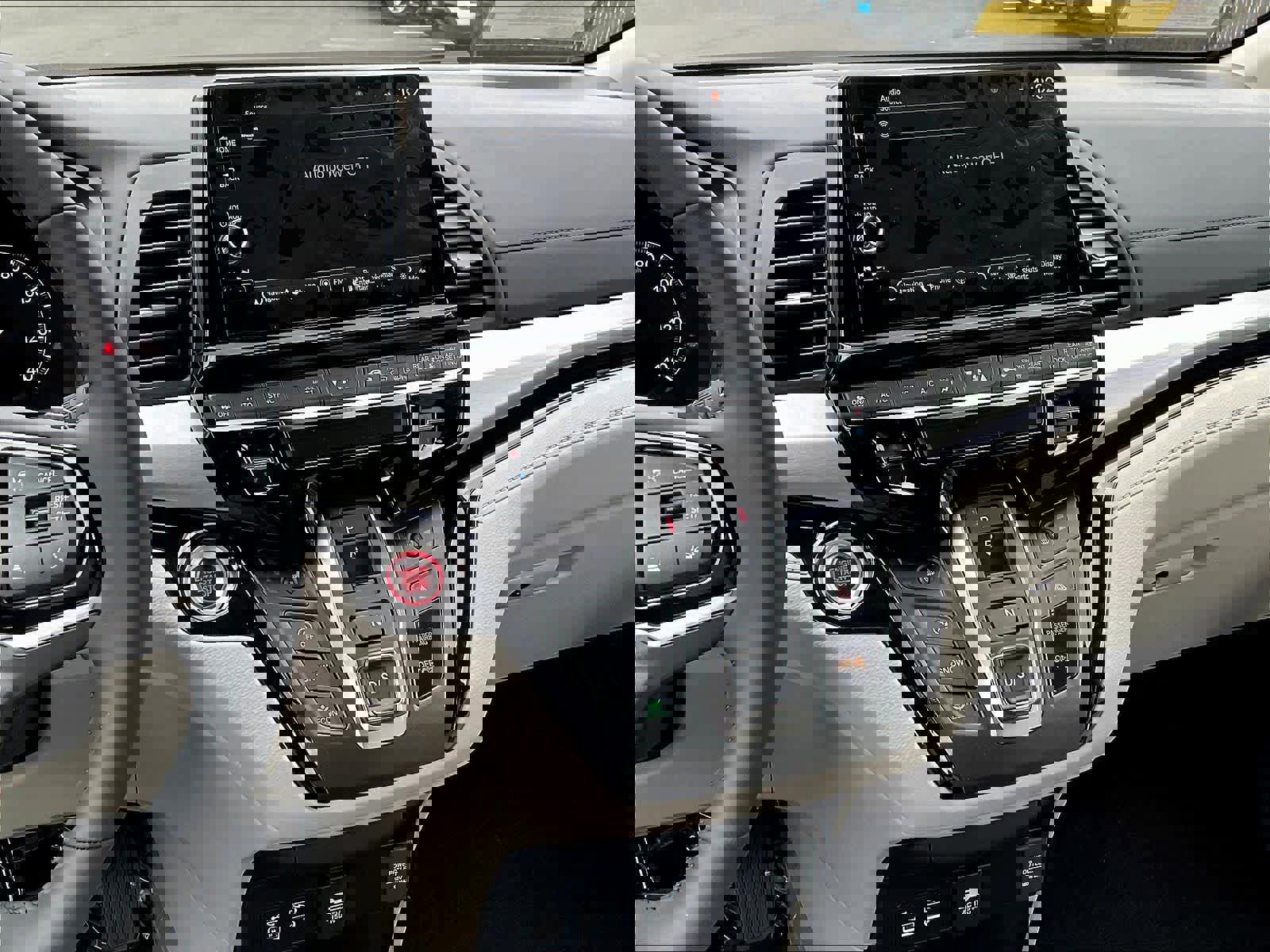 New 2026 Honda Odyssey Touring image 13