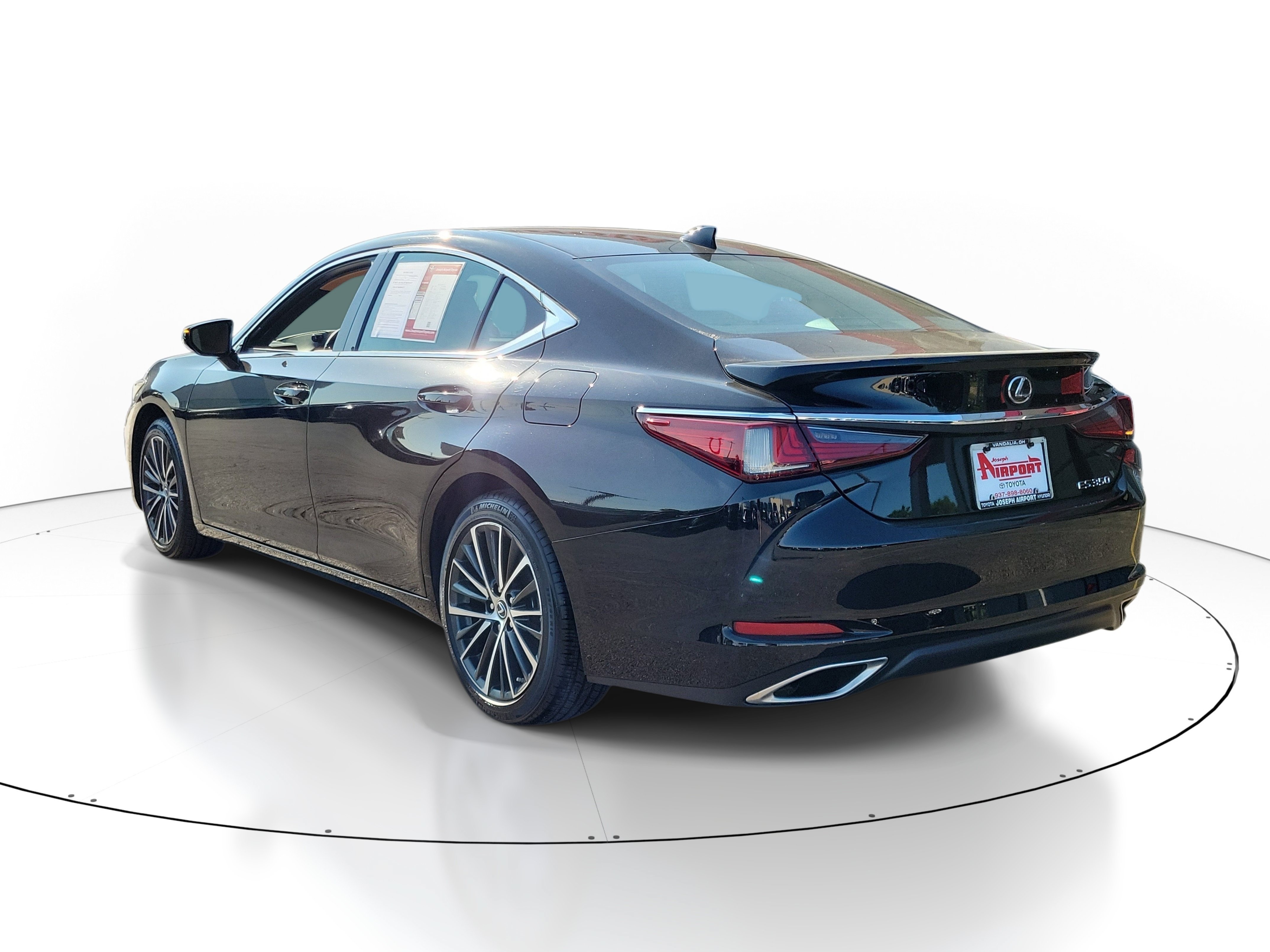 Used 2023 Lexus ES 350 w/ Premium Package FWD image 3