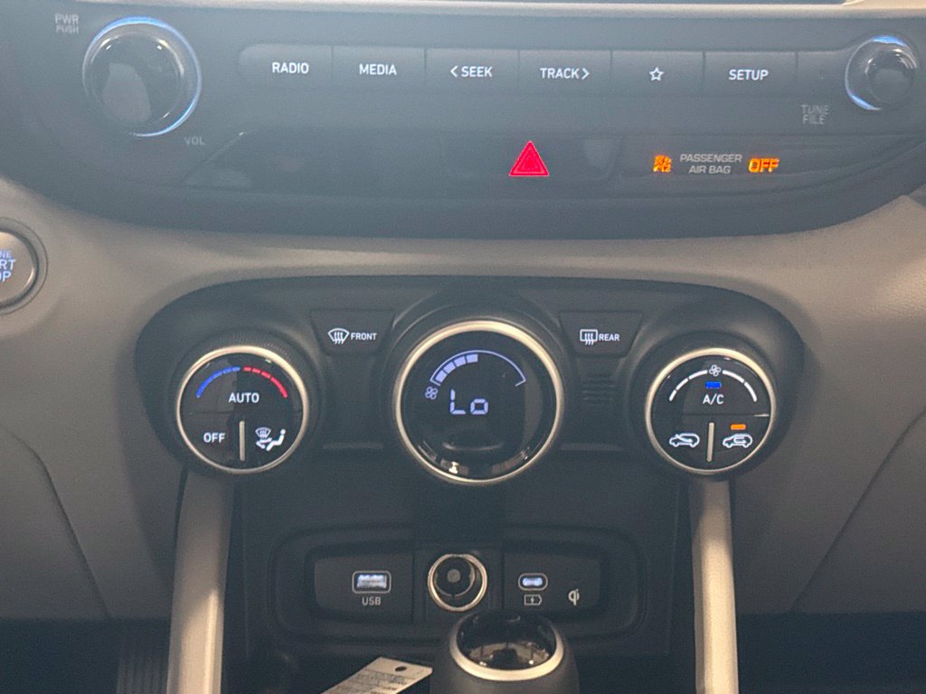 New 2026 Hyundai Venue SEL FWD image 16