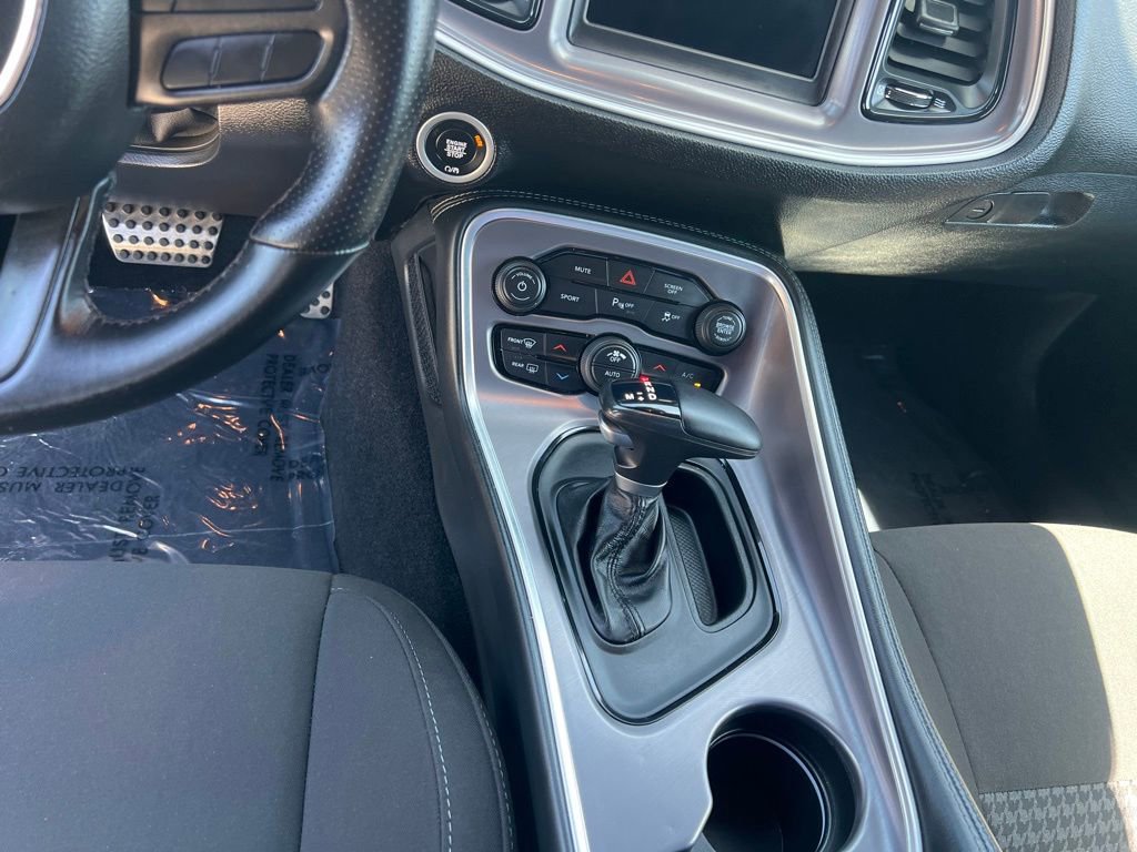 Used 2022 Dodge Challenger R/T w/ Blacktop Package RWD image 20