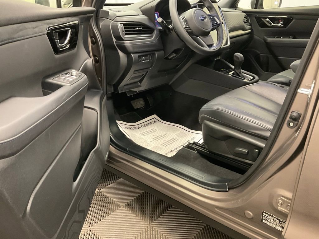 Certified 2025 Subaru Forester Limited AWD/4WD image 14