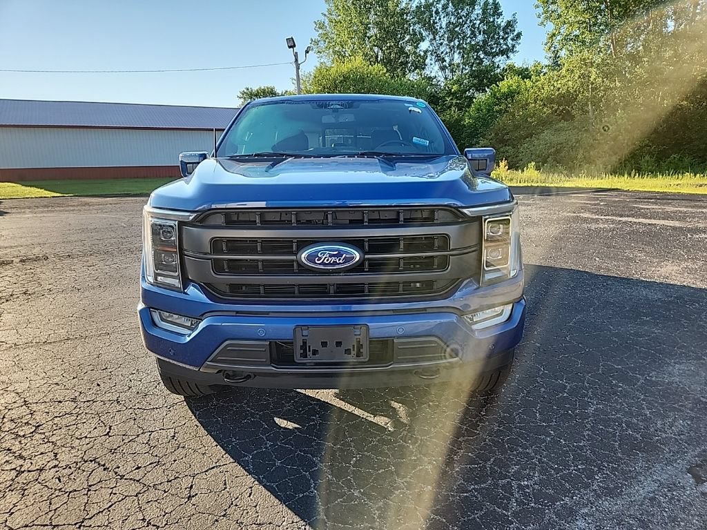 Used 2022 Ford F150 Lariat w/ Equipment Group 502A High AWD/4WD image 3