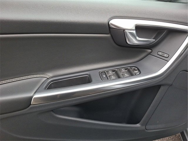 Used 2017 Volvo S60 T5 Dynamic w/ Vision Package image 11