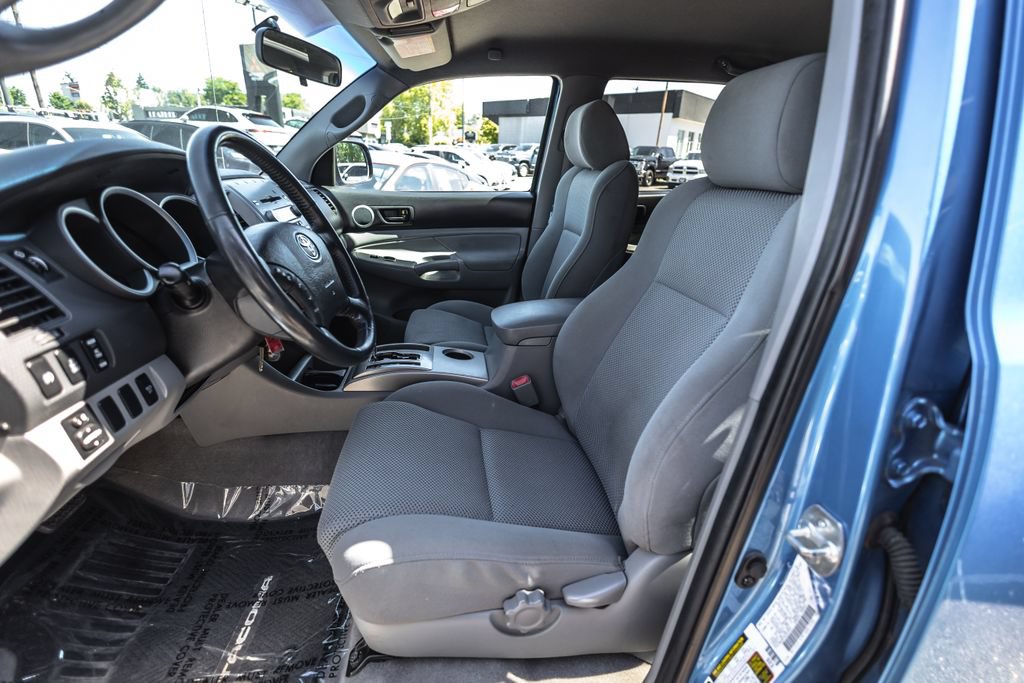 Used 2008 Toyota Tacoma PreRunner RWD image 17