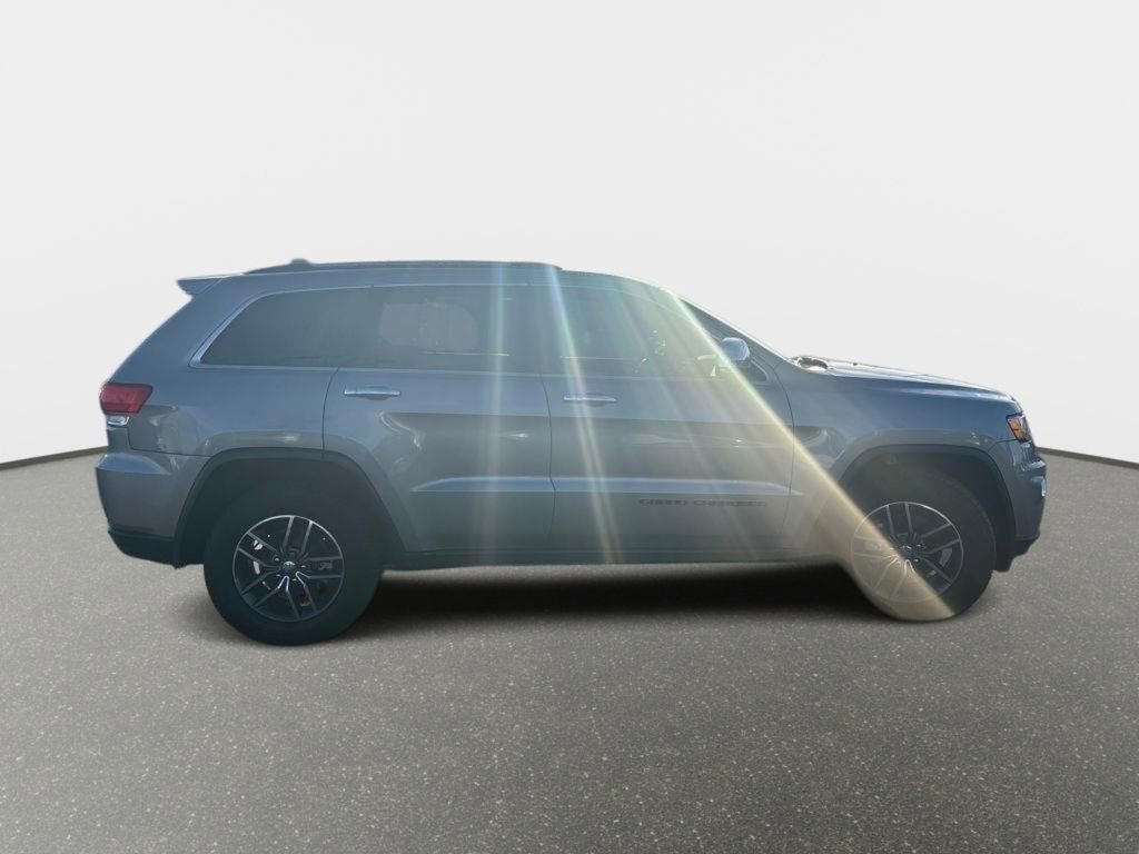 Used 2018 Jeep Grand Cherokee Limited image 7